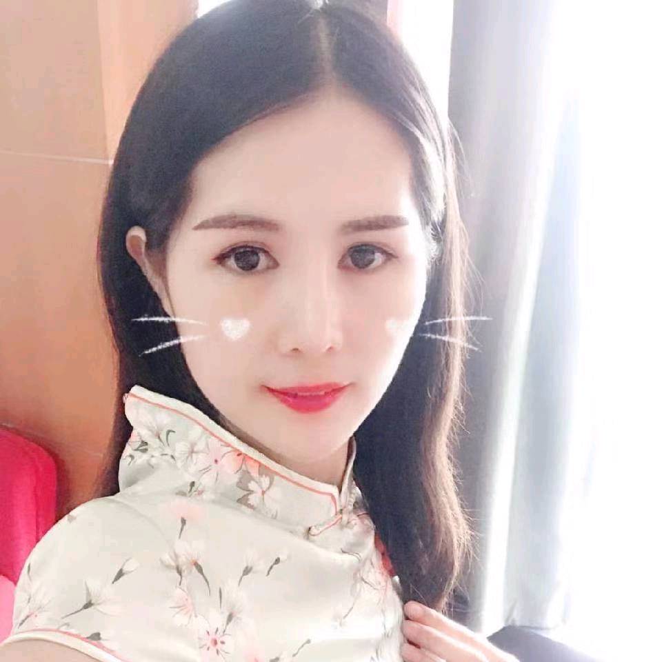 建业雅琪大长腿性感